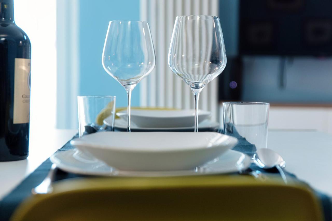 Barbablue Flat - The House Of Travelers Apartment Комо Екстериор снимка