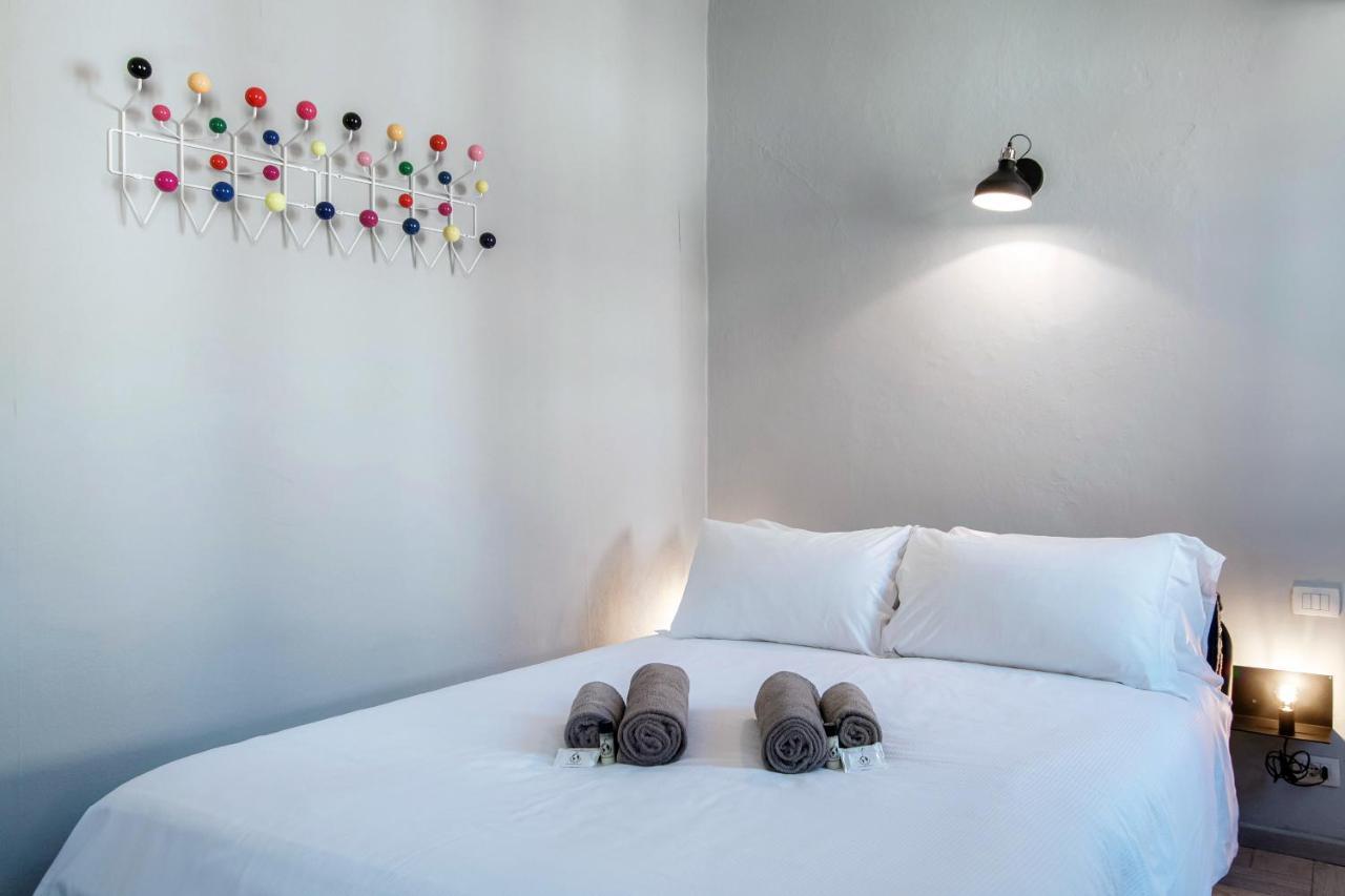 Barbablue Flat - The House Of Travelers Apartment Комо Екстериор снимка
